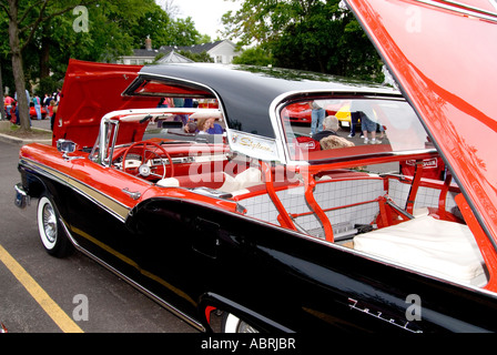 1957 Ford Fairlane 500 Skyliner Stockfoto