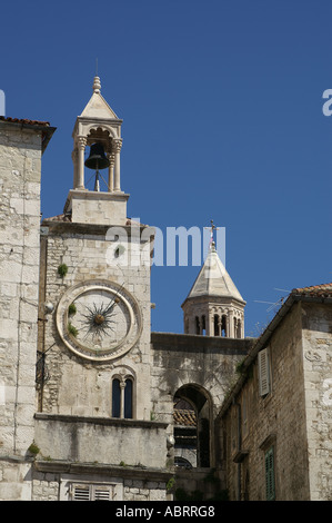 Split - Palast des Diokletian The Clock Tower und Eisernes Tor Stockfoto