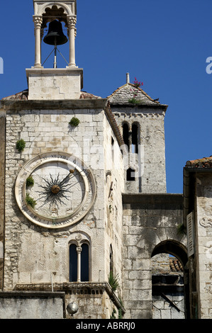 Split - Palast des Diokletian The Clock Tower und Eisernes Tor Stockfoto