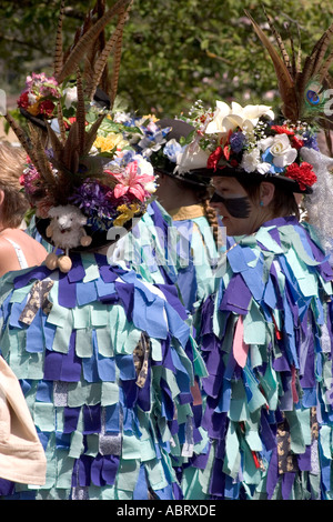 Traditionelle Folklore Kleid am Wimborne Folk Festival 2005 Stockfoto