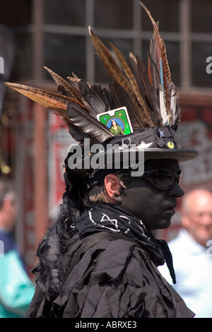 Traditionelle Folklore Kleid am Wimborne Folk Festival 2005 Stockfoto