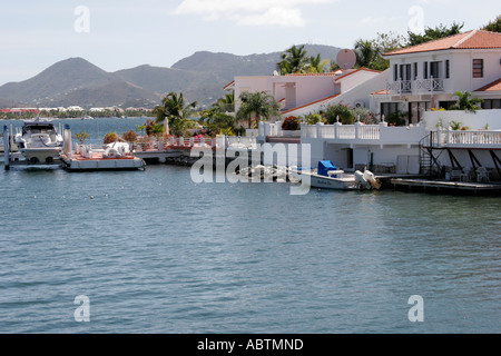 Sint Maarten, St., Niederländische Antillen, Westindien, Leeward-Inseln, Karibisches Meer, Wasser, tropisch, teilt sich die Insel mit Saint Martin, Französisch, Niederländisch, Simpson Ba Stockfoto