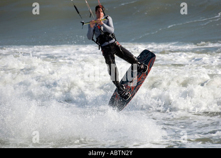 Männliche Kitesurfen Hove Sussex UK Britain British Isles Stockfoto