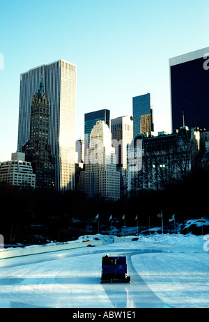 Eis-Eisbahn im Central Park Stockfoto