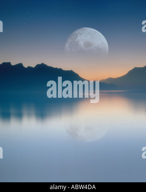 CH - Waadt: Mond über dem Genfer See Stockfoto