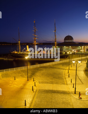 Discovery Point, Discovery Quay, Stadt Dundee, Schottland, UK. Die königlichen Forschungsschiff RRS Discovery Stockfoto