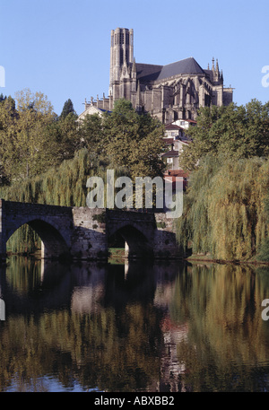 Limoges, Kathedrale, von Südost Stockfoto