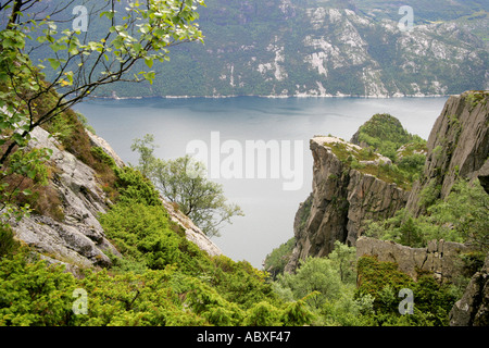 Hengjanenibbå Lysefjord Stockfoto
