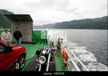 Autodeck der Schnellfähre Lysefjord-Norwegen Stockfoto