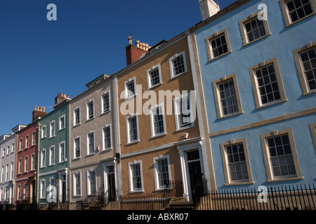 Farbenfrohen Gebäuden auf Redcliffe Parade West in Bristol, England Stockfoto