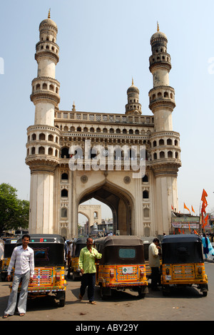 Charminar die vier Türme Basar Hyderabad Andhra Pradesh, Indien Stockfoto