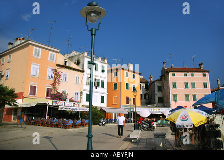 Blick auf Rovinj alte Stadt Istrien Kroatien ehemalige ex-Jugoslawien Rovigno Croazia Hrvatska Istra Istrien Halbinsel Osten Osteuropa Stockfoto