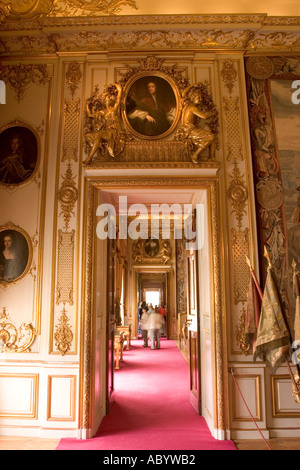 England Oxfordshire Woodstock Blenheim Palace interior Royal Prunkräume verzierten Türen Stockfoto