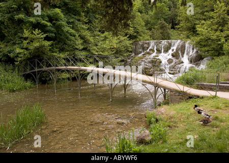 England Oxfordshire Woodstock Blenheim Palace Gardens Capability Browns große Kaskade und Brücke von Sir William Chambers Stockfoto