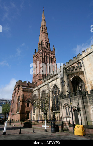 Coventry Stadt Coventry Turmspitzen Dreifaltigkeit Kirche England uk gb Stockfoto