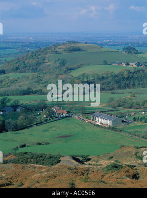 Reihe von malerischen Reihenhaus auf dem Land in Ackerland, Nordrand des North York Moors, North Yorkshire, England, UK. Stockfoto