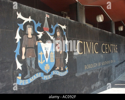 Southend auf Meer Essex Teil des Bereichs "Stadthalle" dieser einheitlichen Behörde und Borough Wappen und Zeichen Stockfoto