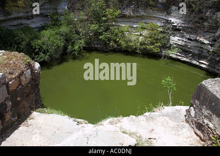 Na ja Cenote de Los Sacrificios, Opferanoden, archäologische Stätte Chichen Itza, Bundesstaates Chichen Itza, Yucatán, Mexiko Stockfoto