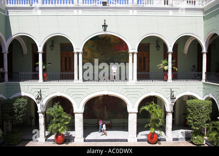 Hof, Kunstgalerie, Palacio de Gobierno, Regierungspalast, Plaza Mayor, Merida, Bundesstaates Yucatán, Mexiko Stockfoto