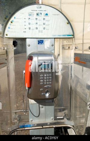 eine Telefonzelle in Nord-Italien Stockfoto