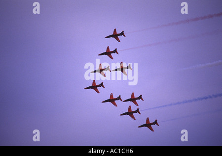 Pfeile an Clacton On Sea Küste während dort Auftritt bei der jährlichen Clacton Airshow genommen zu lesen Stockfoto