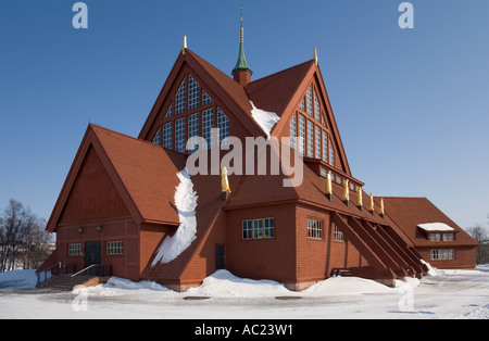 Außenansicht der Kirche von Kiruna, meist aus Holz gefertigt Stockfoto