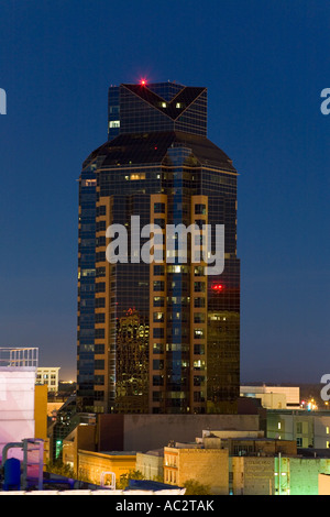er Renaissance Tower bei Nacht, Sacramento, Kalifornien. Stockfoto