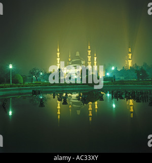 Blaue Moschee bei Nacht, Türkei, Istanbul Stockfoto