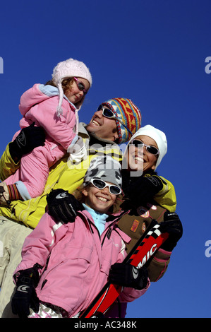 Familienwinterurlaub, Frankreich, Alpen Stockfoto