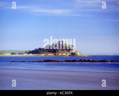 St. Michaels Mount vor der Küste von Südwesten Englands in Marazion bei Penzance Stockfoto