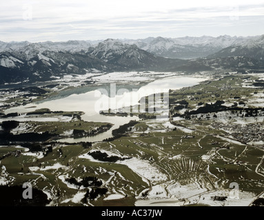 Lake Forggen, Forggensee bei Füssen, Alpen und Voralpen im Hintergrund, Füssen, Allgäu, Bayern, Deutschland Stockfoto