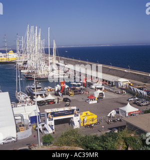 Superyacht Cup Palma 2007 - mit Blick auf das Dorf Regatta im Hafen von Palma De Mallorca, Balearen, Spanien. 19. Stockfoto