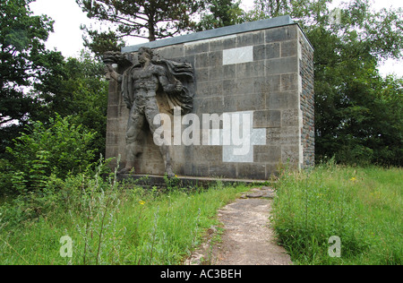 NS-Zeit Statue von Uebermensch, Burg Vogelsang, Deutschland Stockfoto