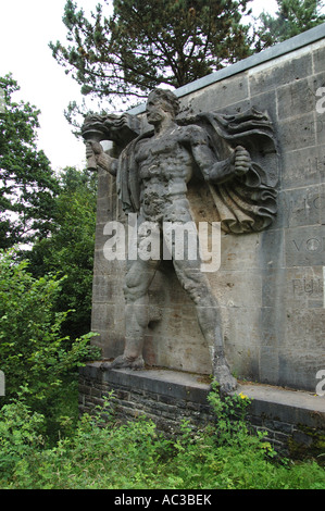 Skulptur der NS-Zeit in Vogelsang Burg, Deutschland Stockfoto