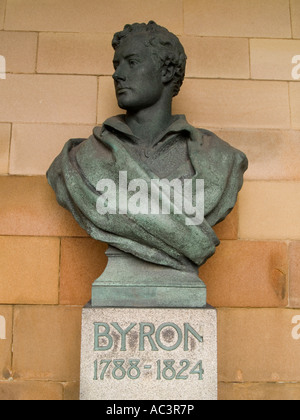 Eine Statue von Lord Byron (1788-1824) auf Nottingham Castle, Nottinghamshire UK Stockfoto