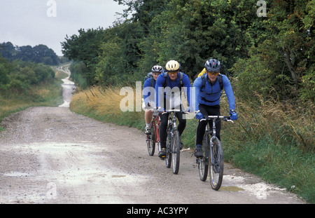 Radfahrer auf dem Höhenweg Langstrecken Weg in der Nähe Wantage England Stockfoto