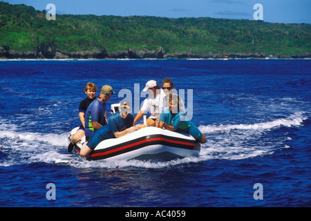 Niue, Boot Touristen im Tierkreis Stockfoto