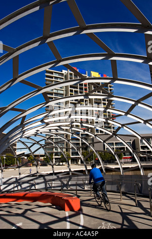 "Webb-Brücke" in "Melbourne Docklands" Melbourne Victoria Australien gelegen. Stockfoto