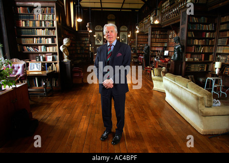 Lord William Coleridge in der Bibliothek auf die Sackpfeife Haus, schon St Mary in Devon UK Stockfoto