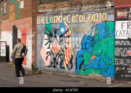 Republikanische Wandbilder fällt weg Belfast Stockfoto