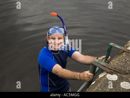Männlichen Taucher im Lough Derg Irland Stockfoto