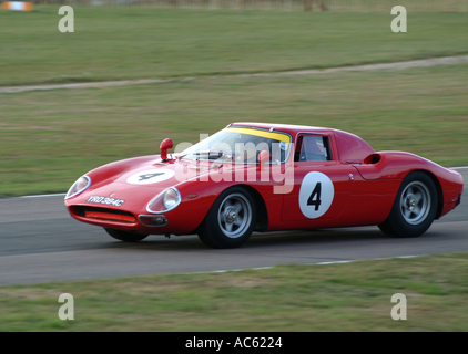 Ferrari 250 LM Sportwagen Motorsport Goodwood Revival Meeting 2003 West Sussex England Vereinigtes Königreich Großbritannien Stockfoto