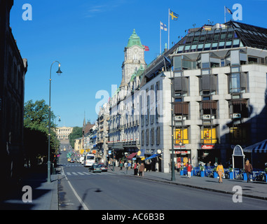 Gesamtansicht nach Westen entlang der Karl Johans Gate, Oslo, Norwegen. Stockfoto