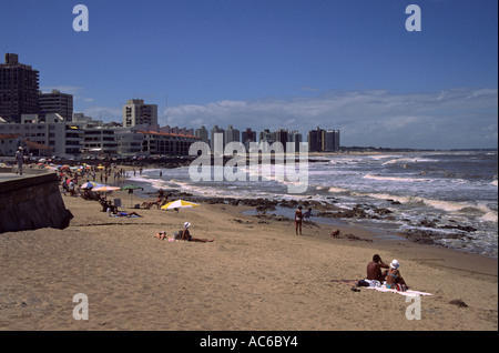 Strand und Hotels in Punta del Este-Uruguay-Südamerika Stockfoto