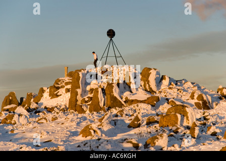 Trig Station auf 1275 m Höhe auf dem Gipfel des Kunanyi/Mt. Wellington Tasmania im Winter Stockfoto