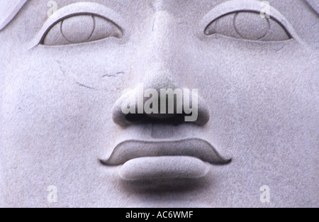 STATUE VON GOMATESHWARA IN SHRAVANABELGOLA KARNATAKA Stockfoto