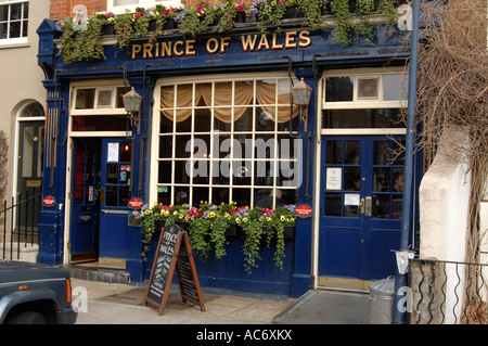 Prince of Wales traditioneller englischer Pub, Kennington london uk Stockfoto