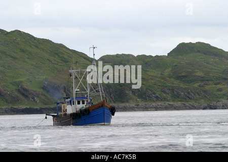 Jakobsmuschel Baggerarbeiten Boot im Firth Of Lorne SAC Scotlands West Küste Stockfoto