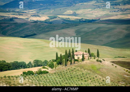 Belvedere-Bauernhaus in der Nähe von San Quirico d Orcia in der Toskana Italien Stockfoto