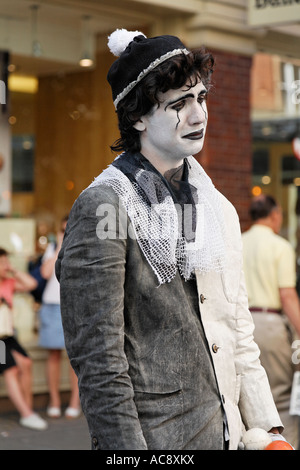 Straße Clown Covent Garden West End London Großbritannien Europa Stockfoto